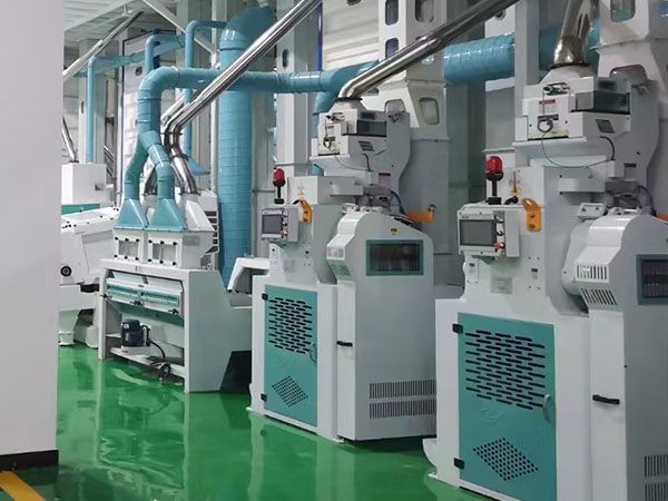 What is the future development trend of the rice processing equipment industry?