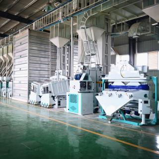 What are the rice milling machines commonly used in rice processing plants?